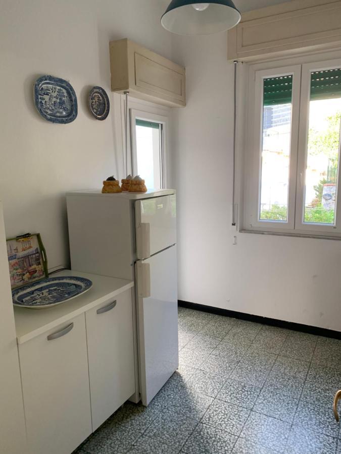 Casa Bianca 6 - Confortevole In Centro A モネーリア エクステリア 写真