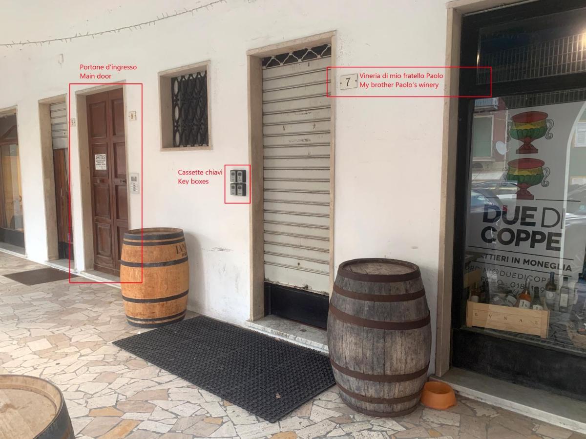 Casa Bianca 6 - Confortevole In Centro A モネーリア エクステリア 写真